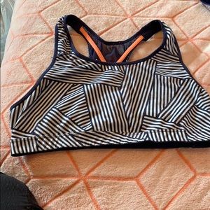 Old navy active sports bra